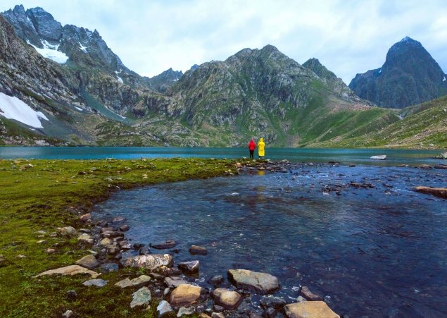  6N 7D 3N Srinagar 2N Pahalgam 1N Gulmarg Pick And Drop SXR