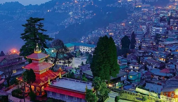 North East Grandeur Tour Package 04N & 05D ( 02N Gangtok & 02N Darjeeling )